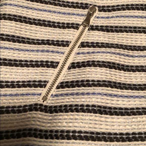 Skirts - Picture 2 of 2